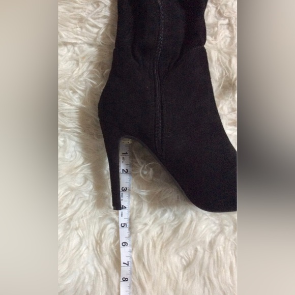 Guess Faux Suede Over the Knee Slouchy Stiletto Boots!!! 9M 🖤🖤 - Picture 5 of 9